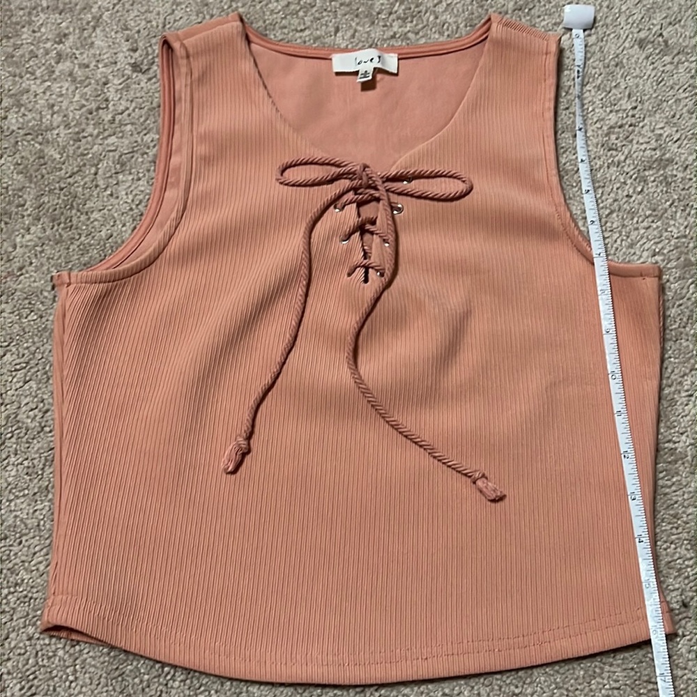 NEW w/o tag LOVE J crop top Size S